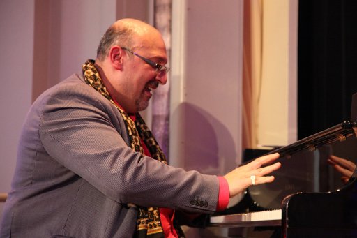 Marian Petrescu_klein.jpg